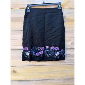 Ann Taylor LOFT Black Wool Blend Floral Embroidered Pencil Skirt Petite 2P Zip